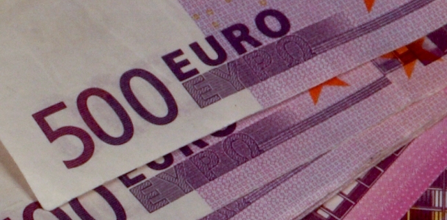 Evro obrisao dobitke u odnosu na funtu